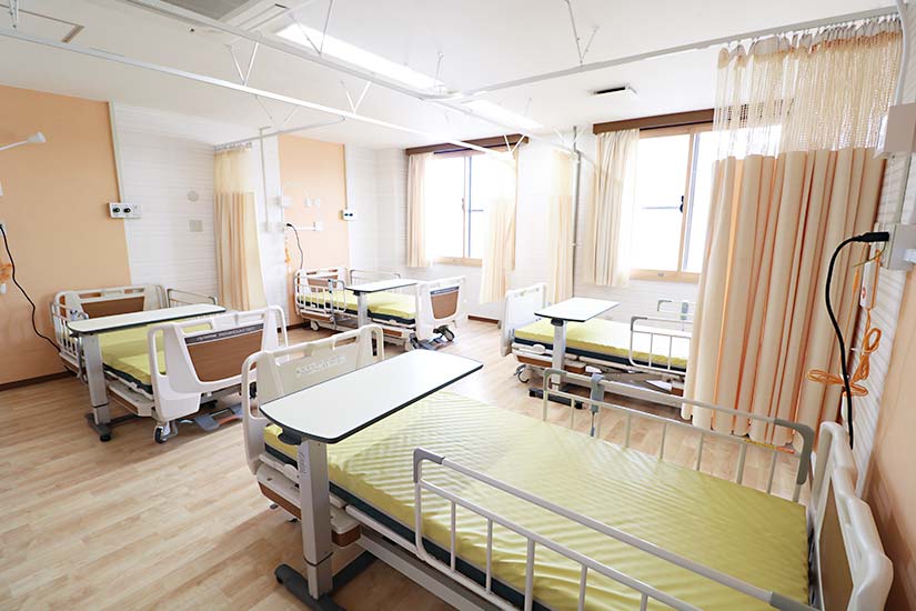 病室（4人部屋）